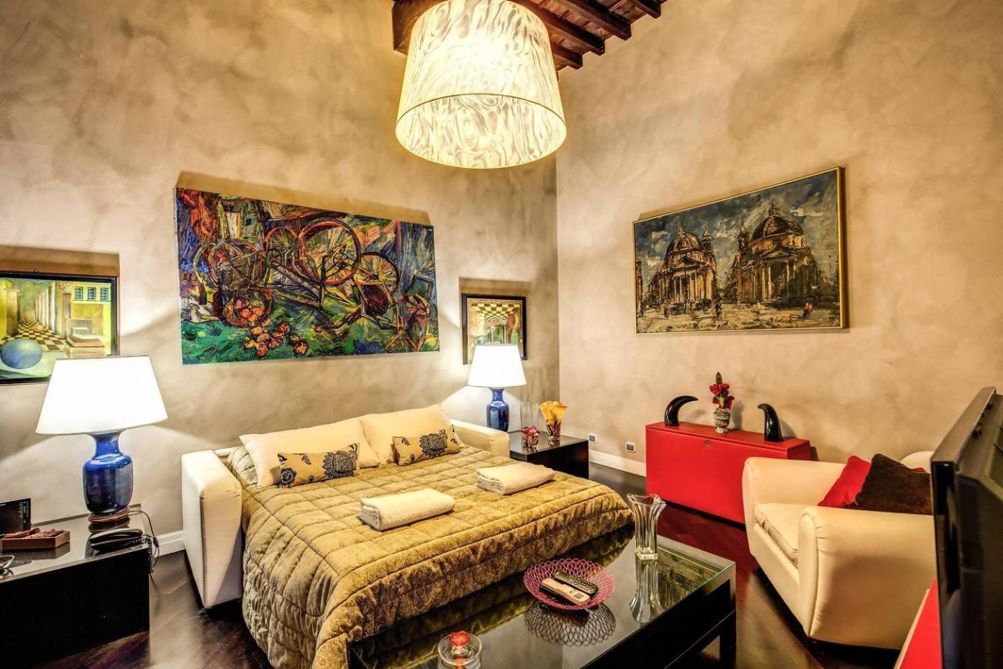 Spacious Flat By Piazza Navona Rome Luaran gambar