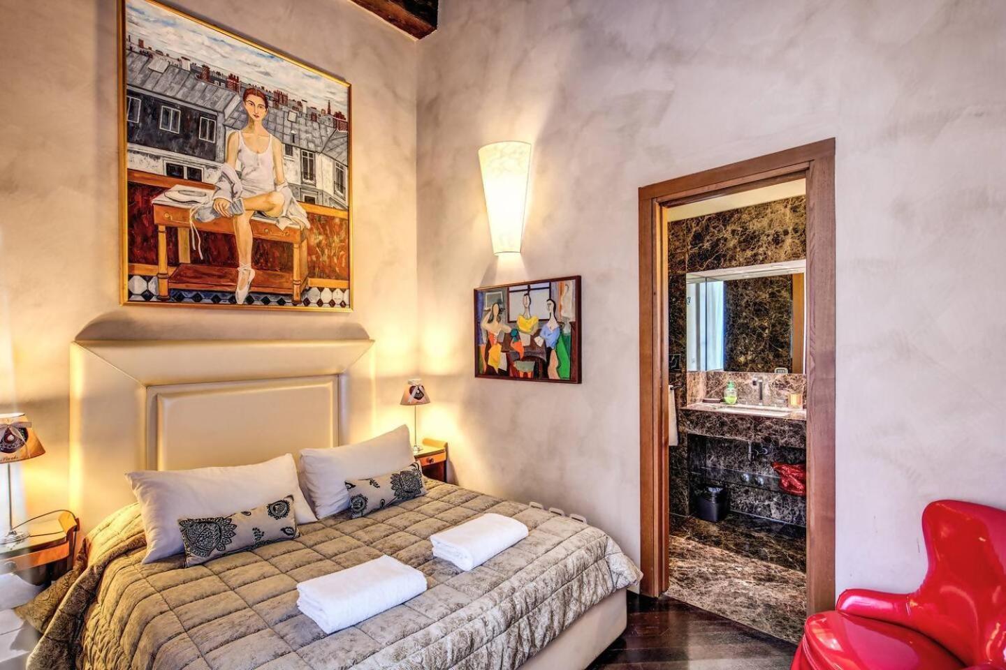 Spacious Flat By Piazza Navona Rome Luaran gambar